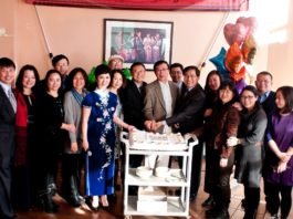 耕耘十载风雨同舟 见证密城华彩篇章