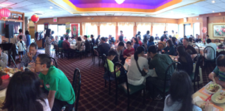 洪水无情人有情 一方有难八方援