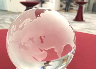 求同存异寻融合 互利共赢创未来