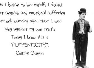 《当我真正开始爱自己》