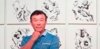 华裔艺术家董伟教授密城个人艺术作品讲座