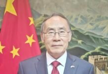 芝加哥中领馆王保东总领事新春祝福