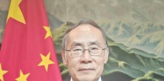 芝加哥中领馆王保东总领事新春祝福